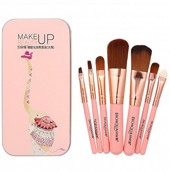 Набор кистей для макияжа Bioaqua "Make Up Beauty" в подарочном футляре 7 шт.